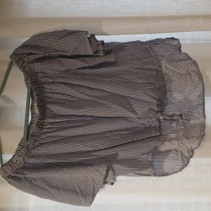 Soprano Ladies blouse size large